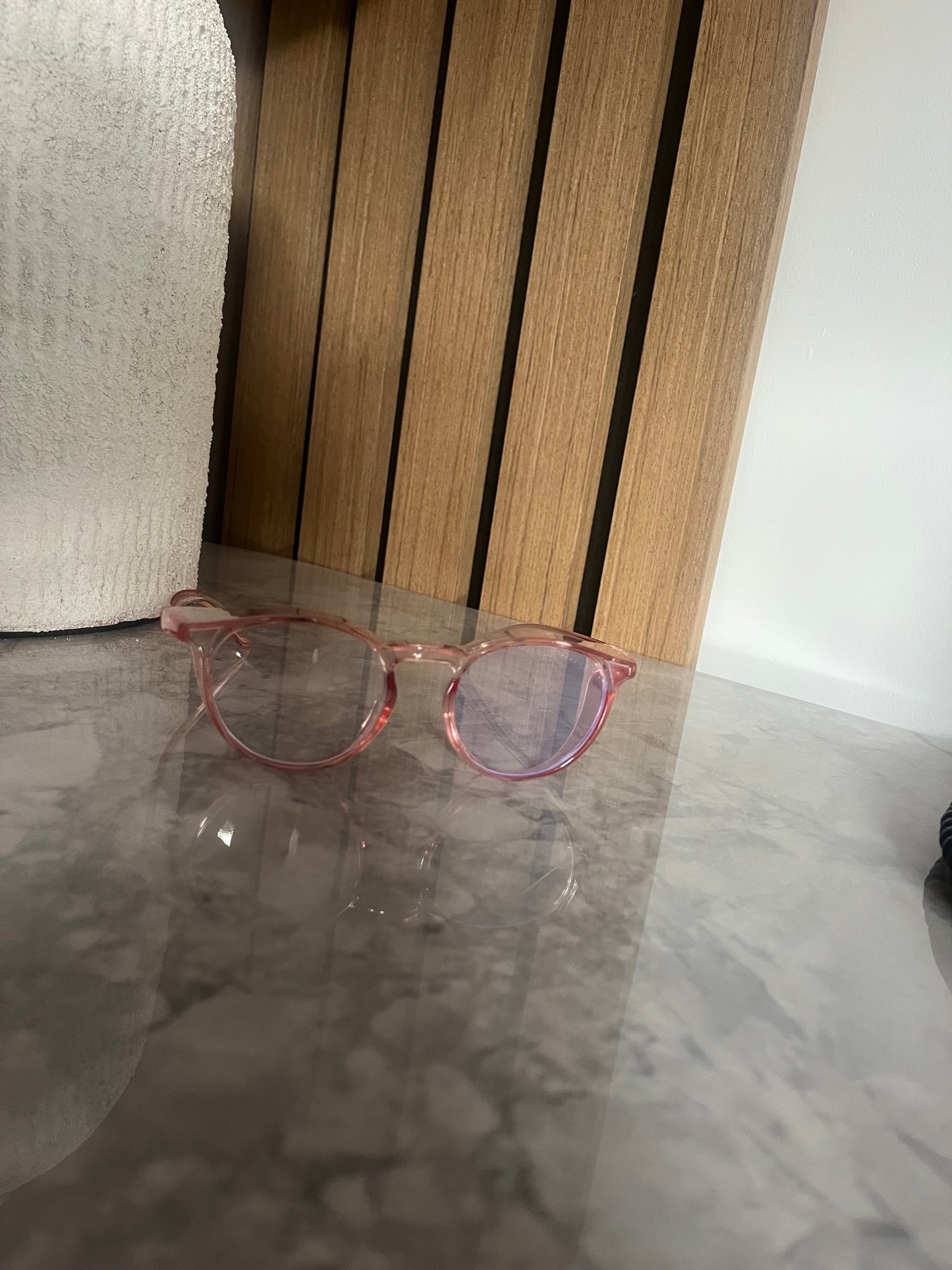 JAZZY PINK ROUND GLASSES